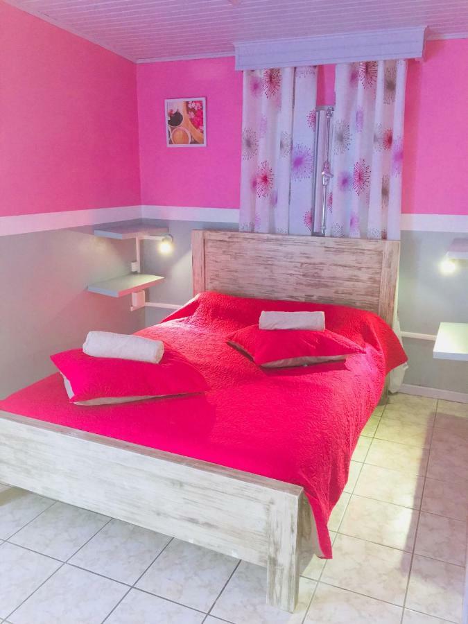 Chambres D'Hotes L'Orchidee Rose Salazie Exterior foto